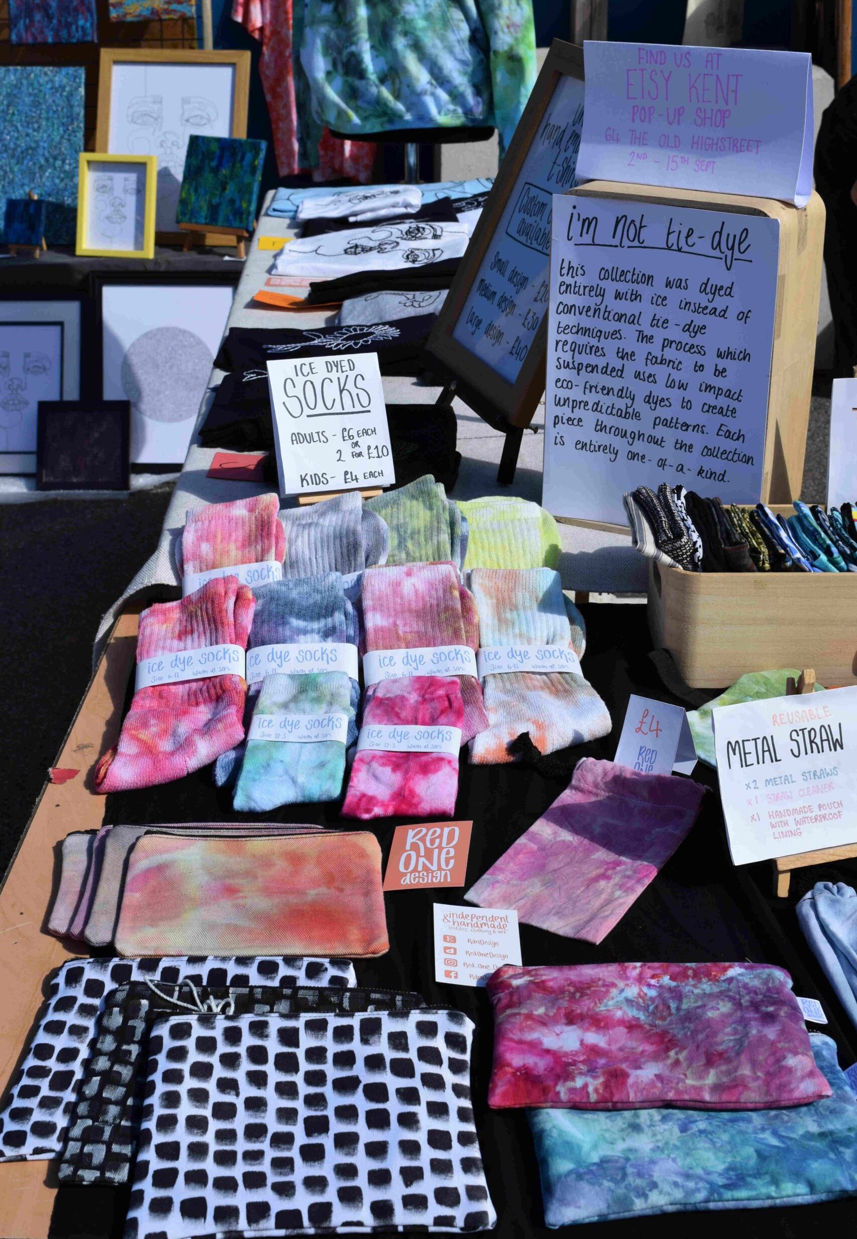 Folkelife_Harbour_Marketplace_Red_One_Design_Socks Red One Design Harbour Marketplace