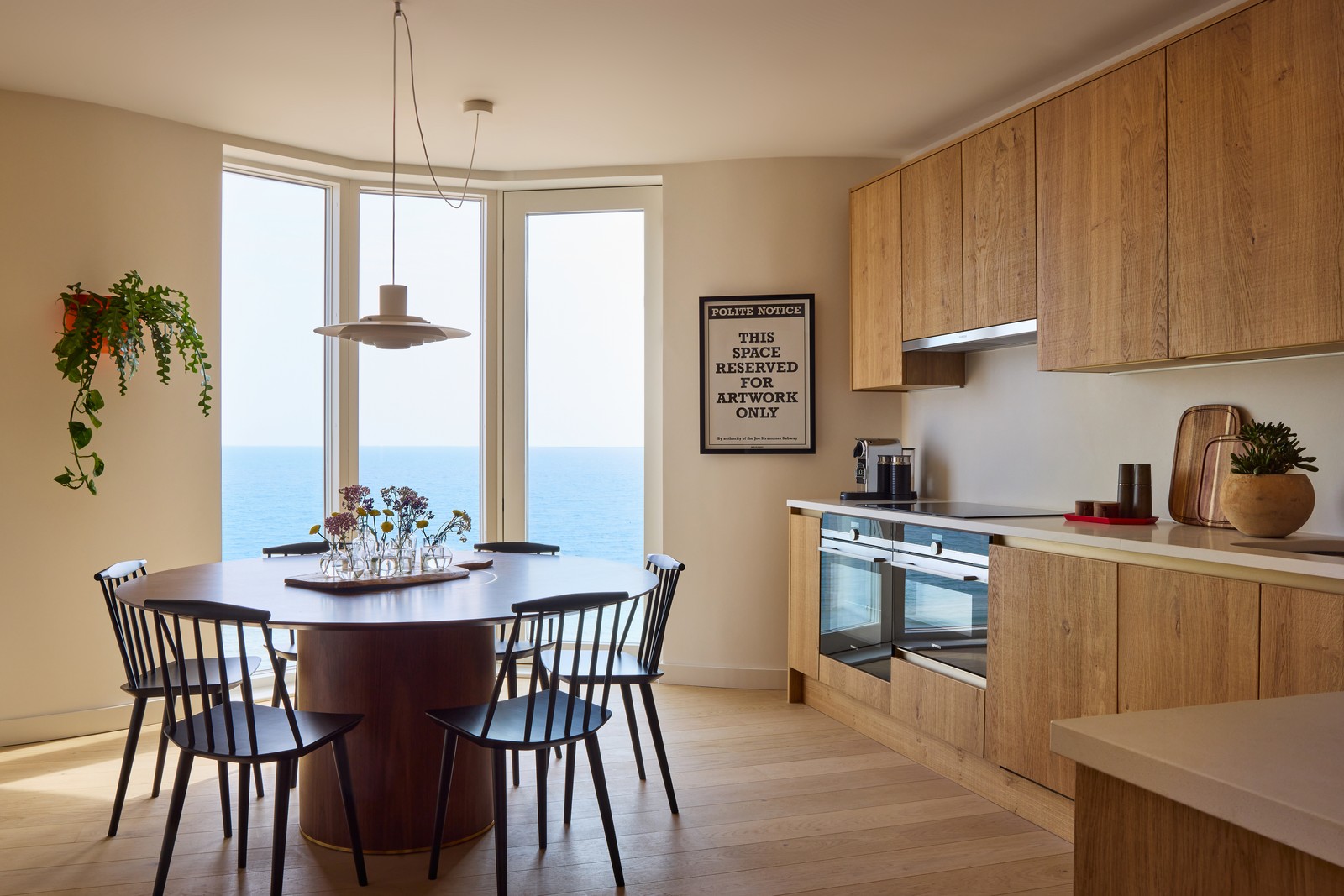 Shoreline rentals top kitchen