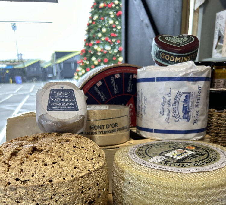 Cultura Deli Cheese with Christmas Tree