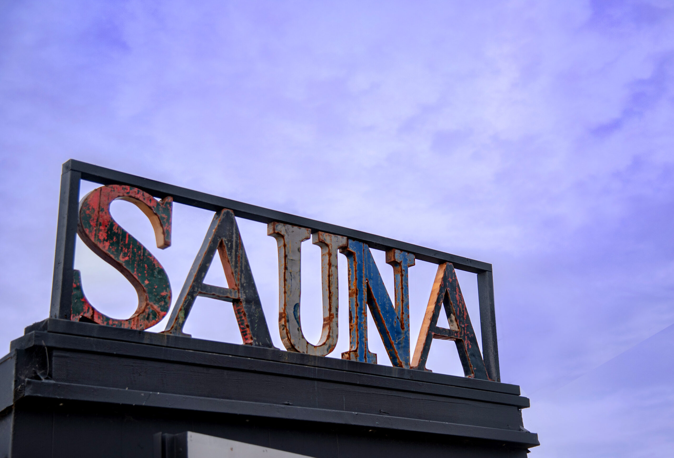 Sea Scrub Sauna sign