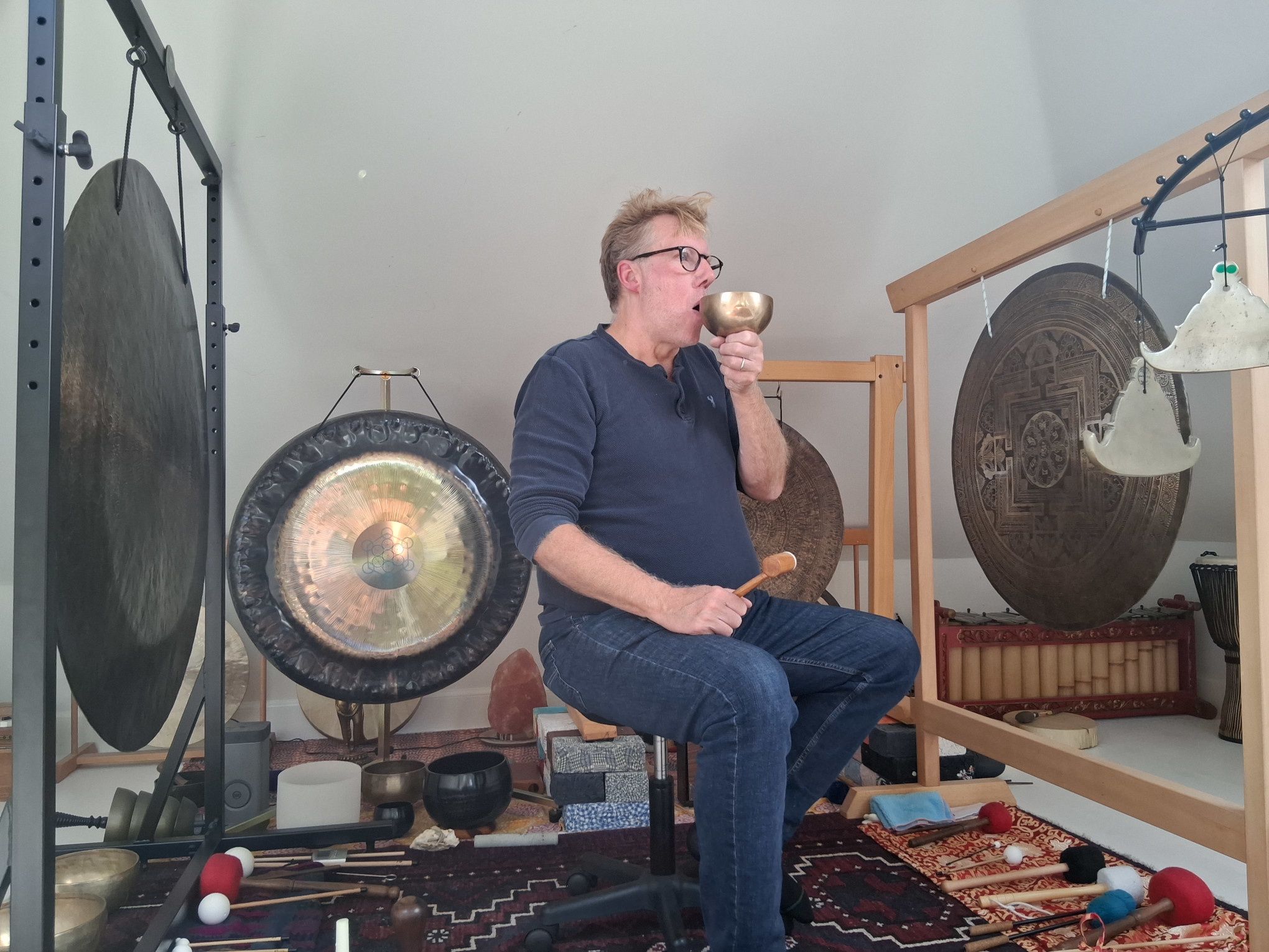 Giles Mountain Vocal Bowl