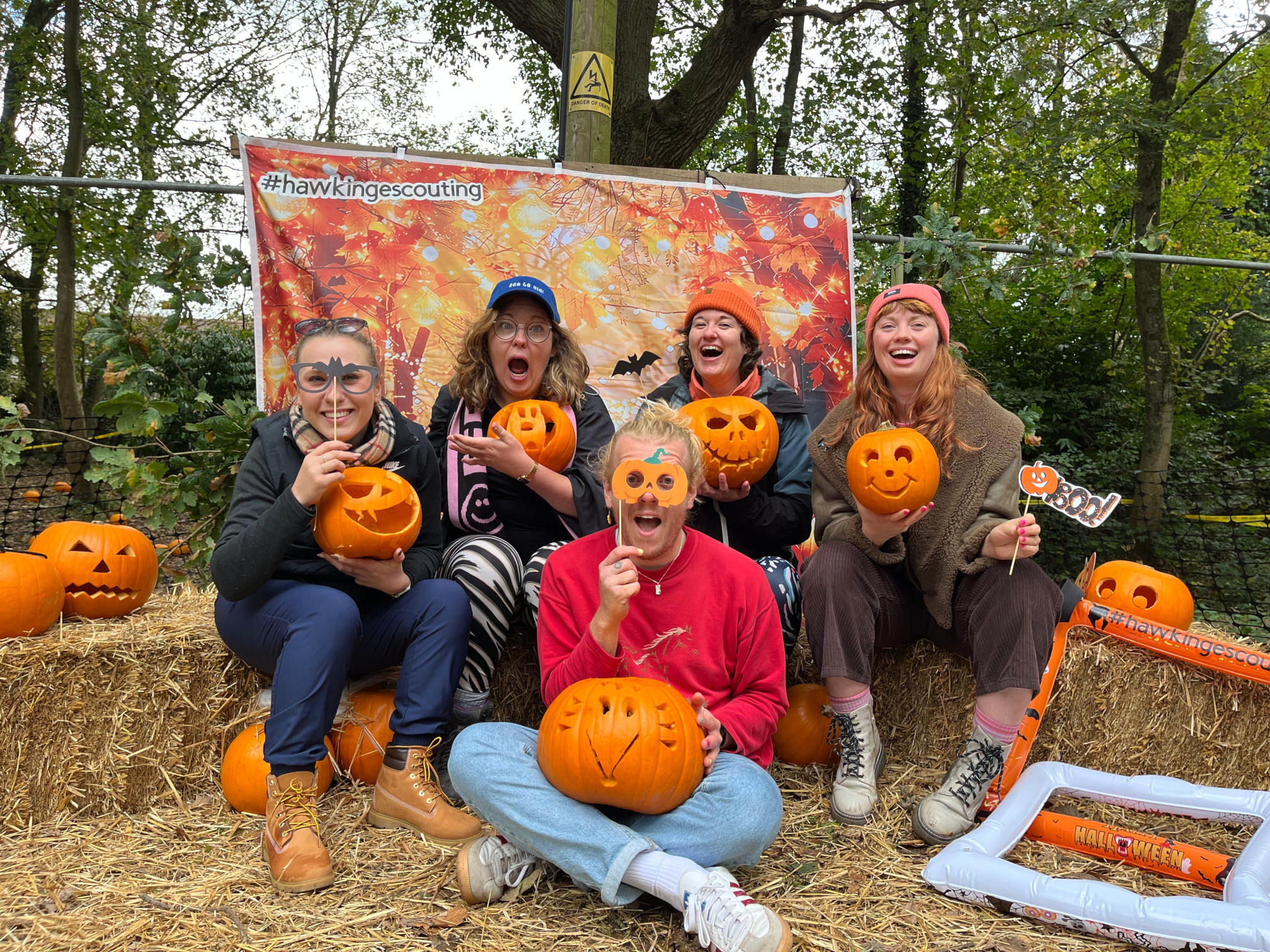 Outdoor Folkey Pumpkin carving