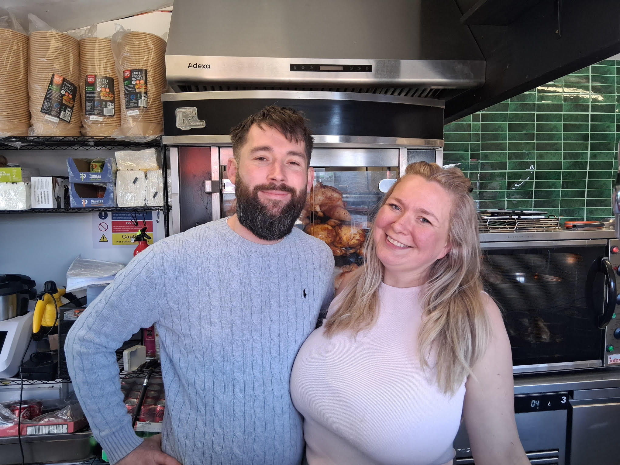 Hatch Chicken Robert and Emily