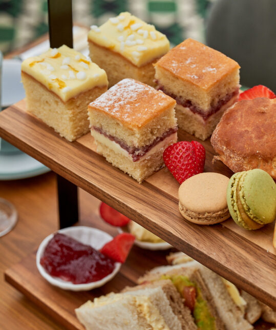 Tea and Cakes